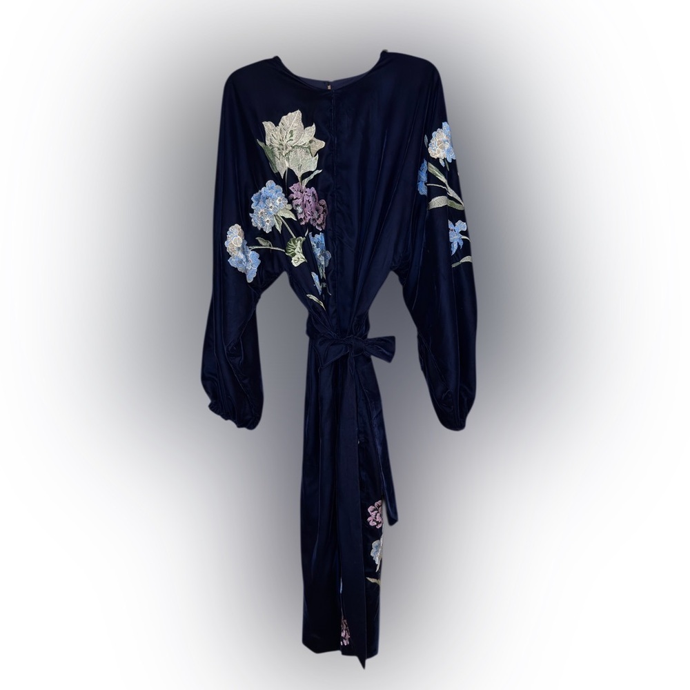 ASOS Navy Velvet Floral Embroidered Midi Dress Boho Luxe Long Sleeve Size 0 - Picture 13 of 14